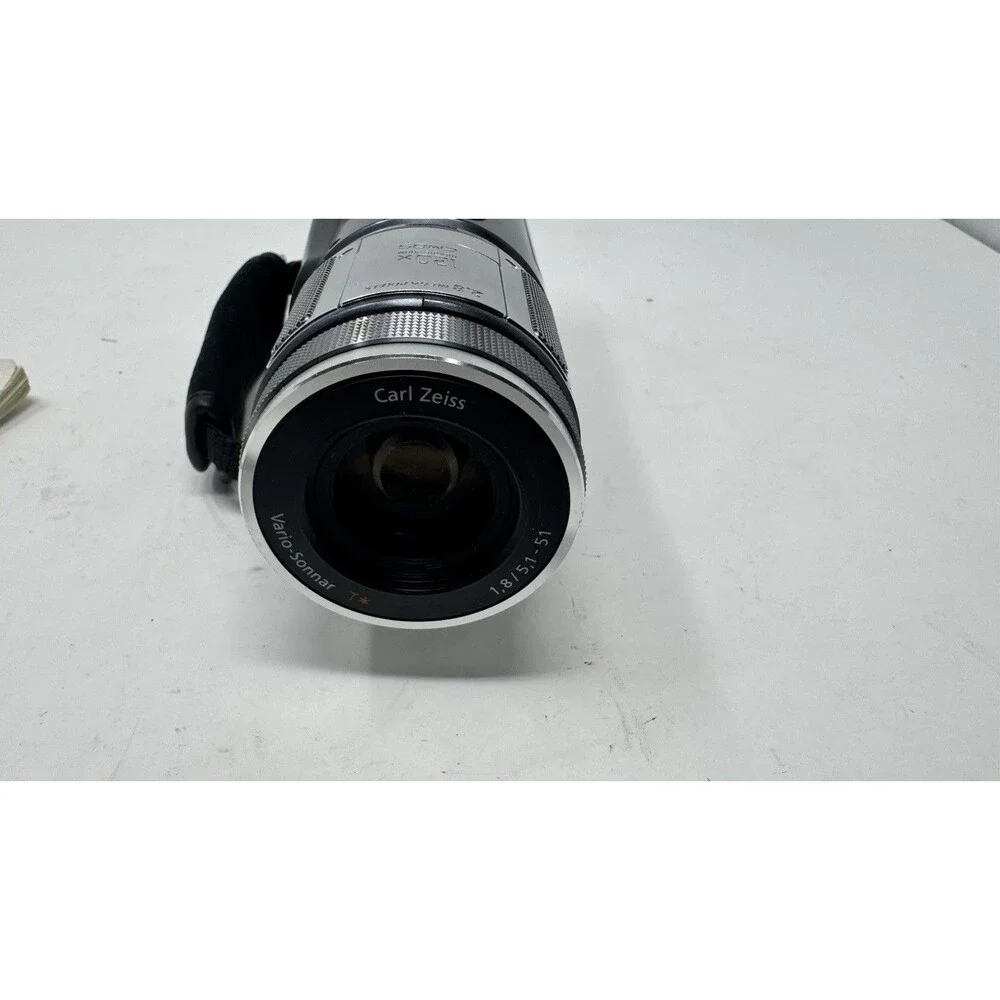 SONY HDR-HC1 1080i Mini DV Handycam HD Camcorder Swiss Vario-Sonnar Lens (P/R)